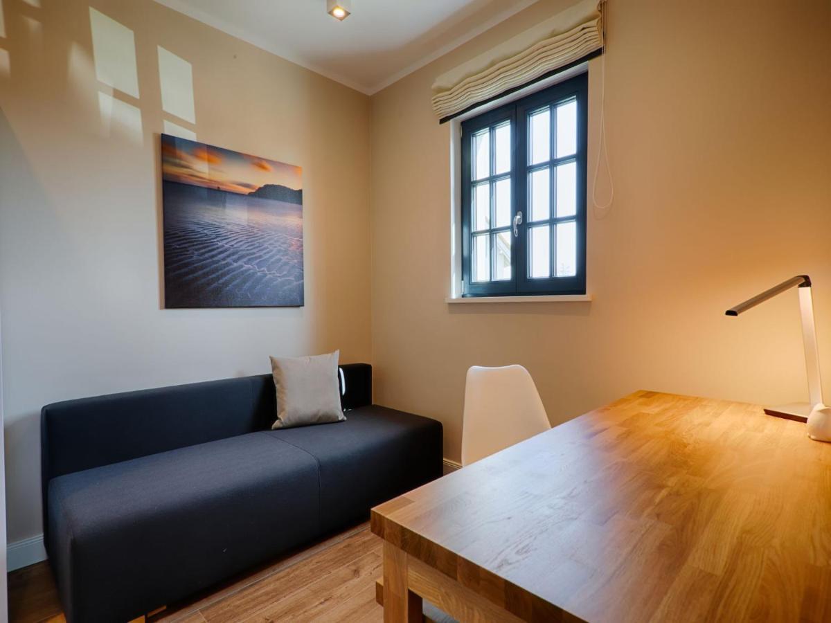Reetland Am Meer - Luxus Reetdachvilla Mit 3 Schlafzimmern, Sauna Und Kamin F18 Dranske Eksteriør bilde