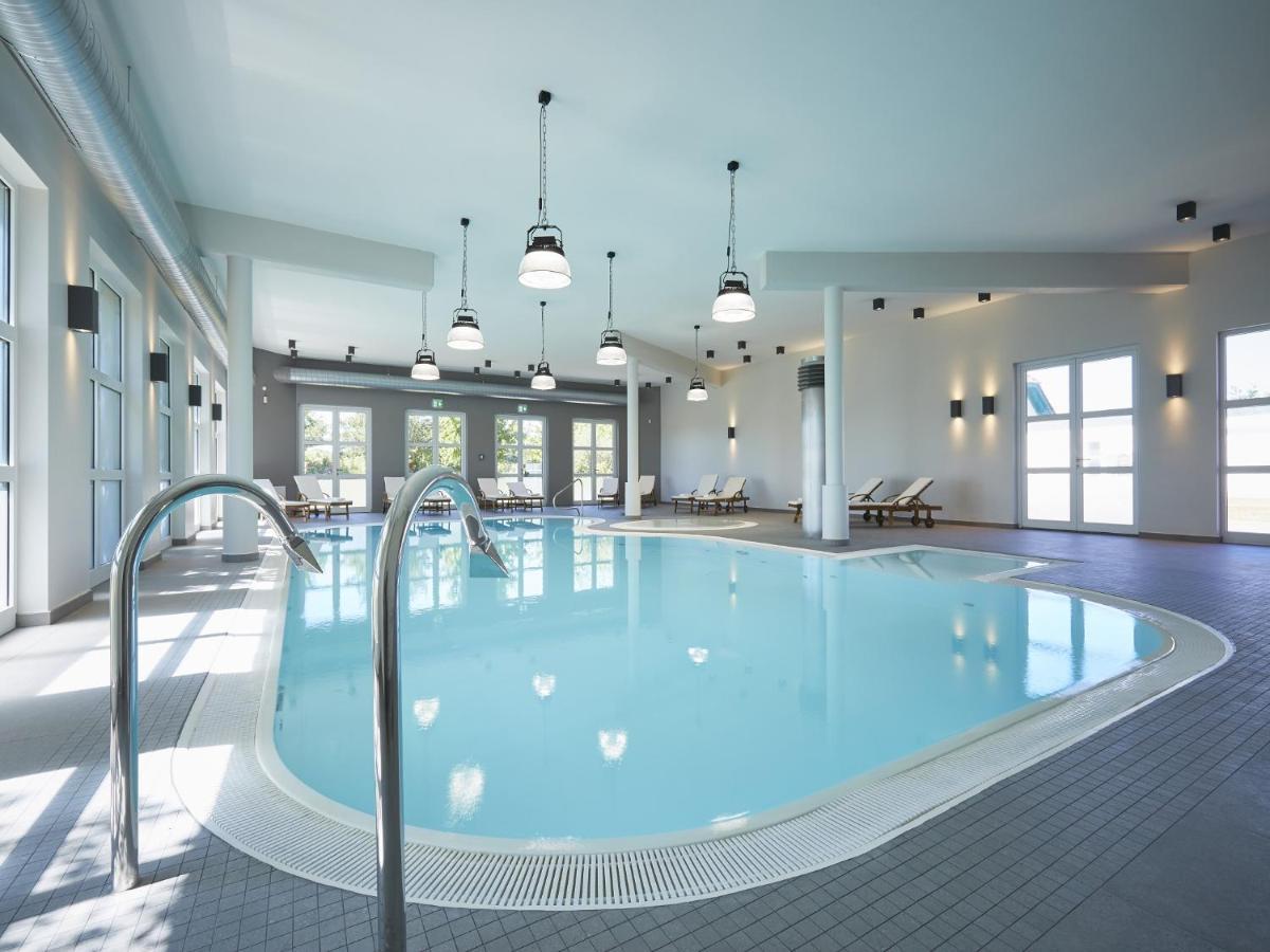 Reetland Am Meer - Luxus Reetdachvilla Mit 3 Schlafzimmern, Sauna Und Kamin F18 Dranske Eksteriør bilde